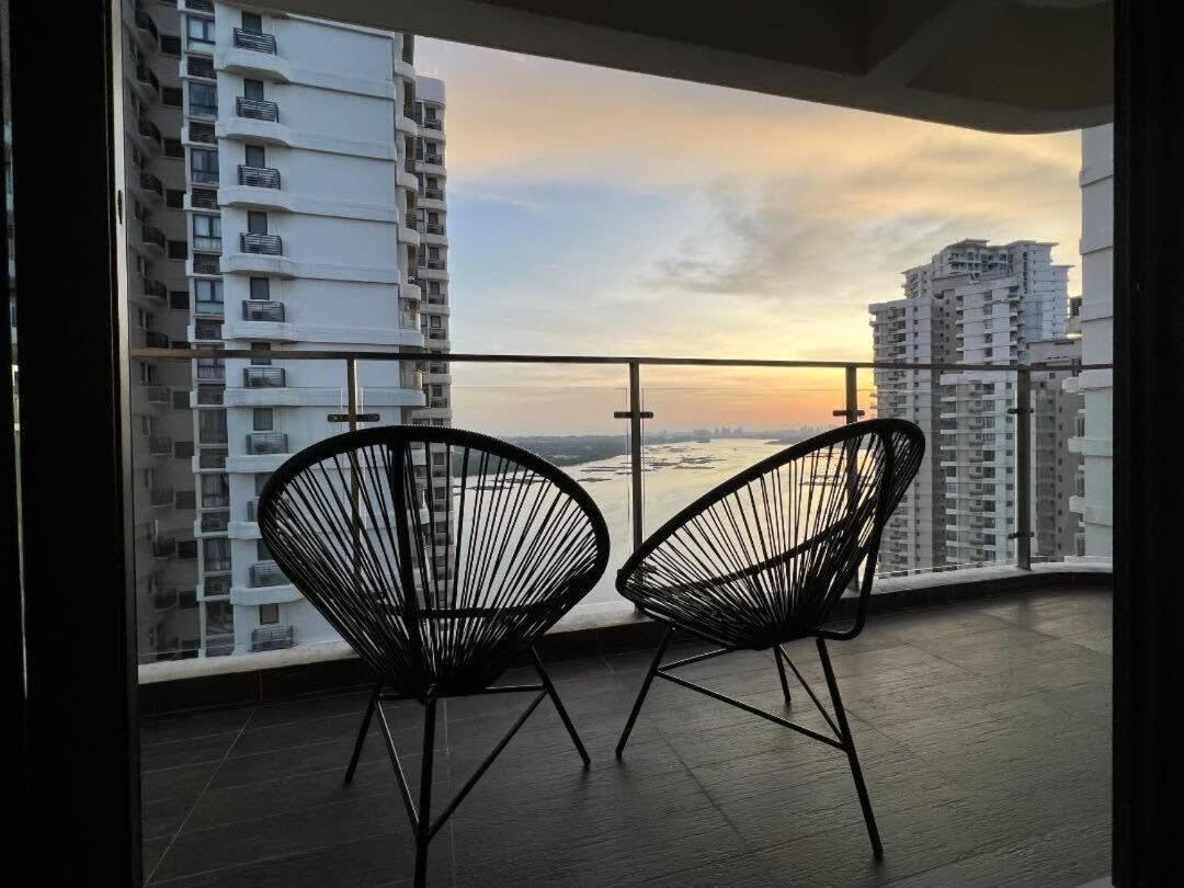 ג'והור בהרו Comfy 3Br Apt In Danga Bay Free Parking Sea View מראה חיצוני תמונה