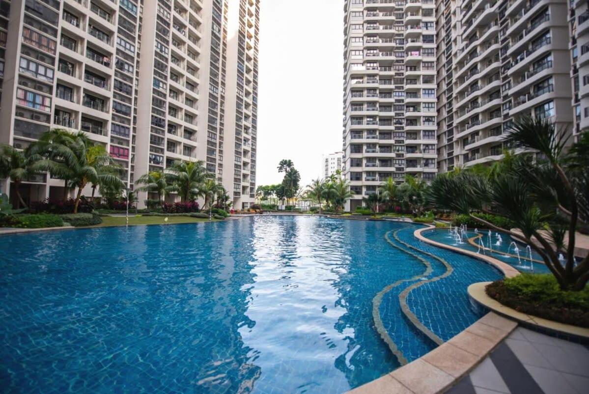 ג'והור בהרו Comfy 3Br Apt In Danga Bay Free Parking Sea View מראה חיצוני תמונה